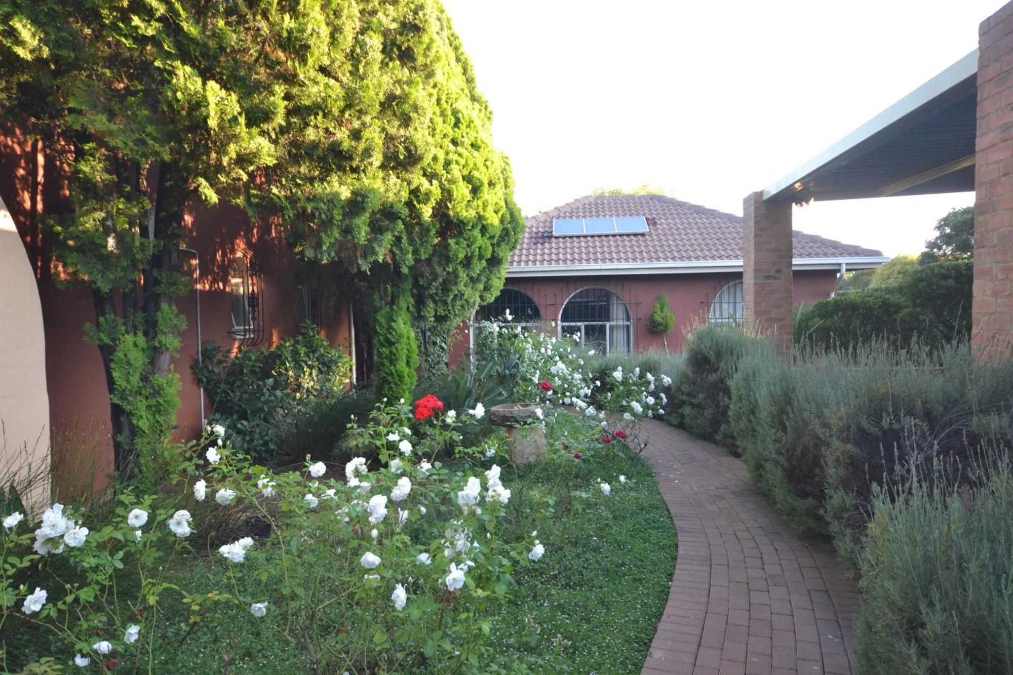 Accommodation At Vans No Loadshedding Centurion Exterior foto