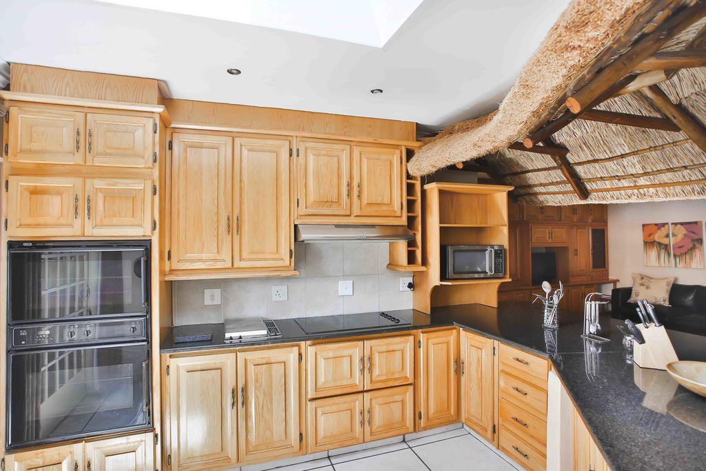 Accommodation At Vans No Loadshedding Centurion Exterior foto